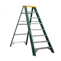 ESCALERA TIJERA FIBRA DE VIDRIO 2.44 METROS Y 8 PELDAÑOS
